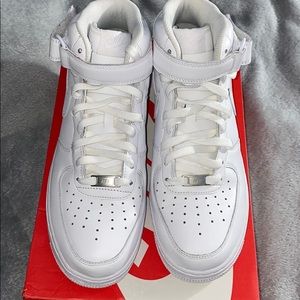 Nike Air Force 1 mid